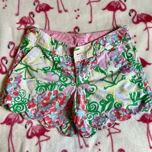 Lilly Pulitzer Scalloped Shorts (good condition and so cute)